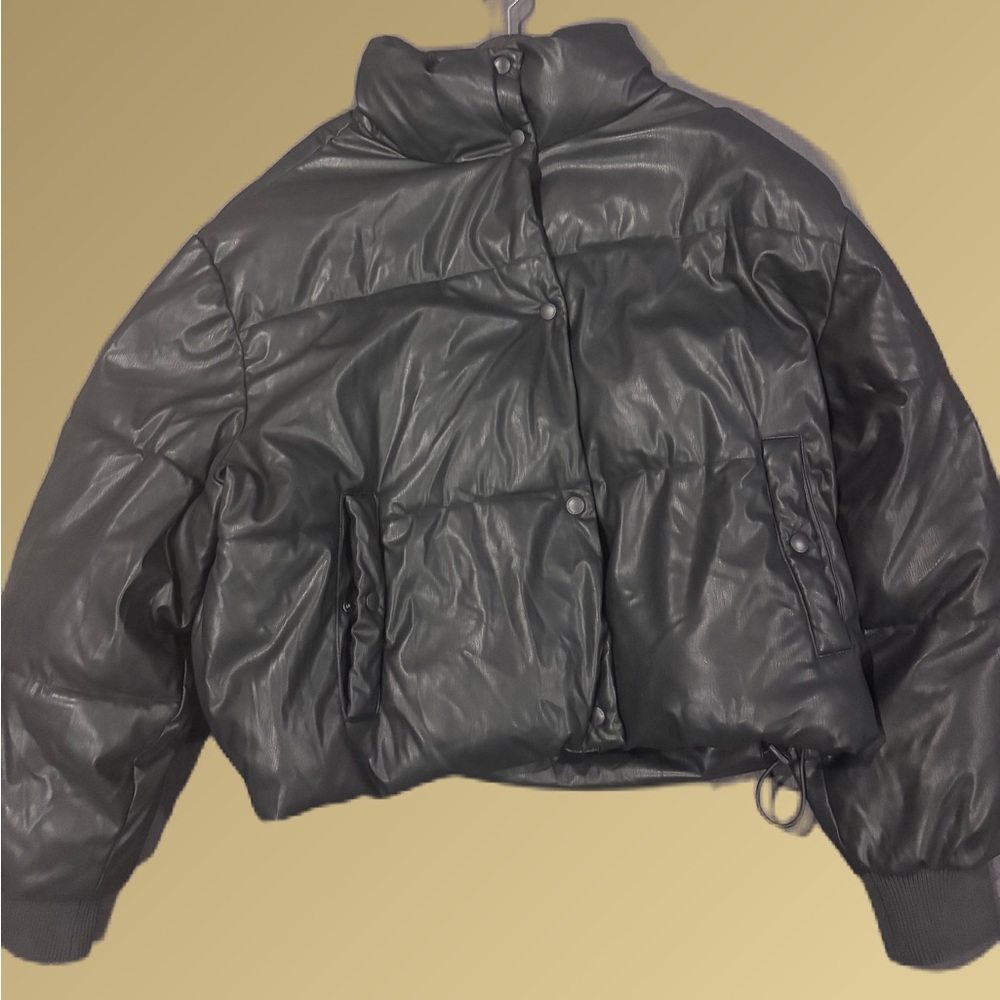American Eagle Trendy Cozy Outfitters Shinny Puffer Faux Leather Black Jacket XL